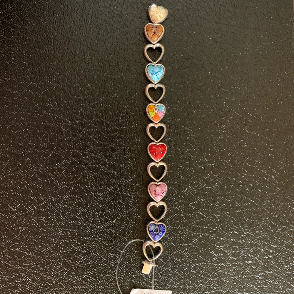 Murano Glass Bracelet, Alan K design, large hearts - Picture 3 of 7